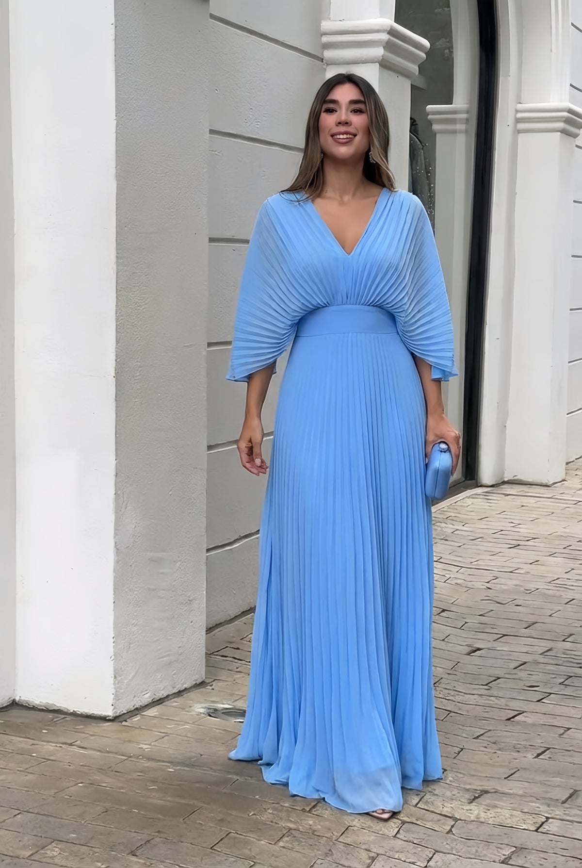 Serelina Pleated Elegance Maxi Dress